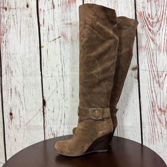 BCBGeneration women’s Brown Suede Leather above the Knee-High Boots size 6.5 GUC - Picture 13 of 14